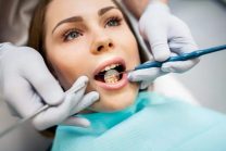 holistic-vs-traditional-dentist